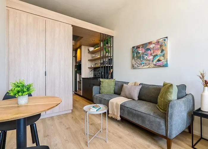 Stunning Little Studio Apartment